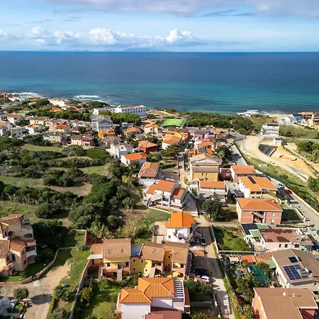 With Veranda And Private Parking Castelsardo