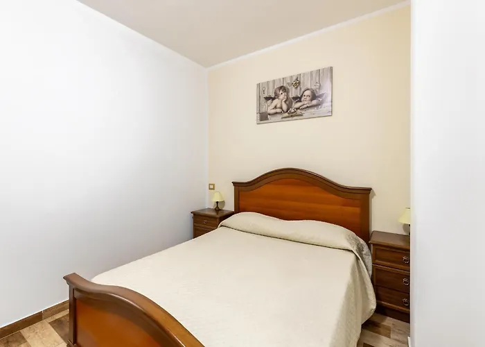 With Veranda And Private Parking Apartman *